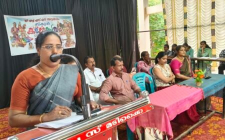 ഗവൺമെന്റ് ഹയർ സെക്കൻഡറി സ്കൂൾ അട്ടേങ്ങാനം സ്കൂൾ കലോത്സവം ജില്ലാ പഞ്ചായത്ത് ക്ഷേമ കാര്യ സ്റ്റാന്റിംഗ് കമ്മറ്റി ചെയർ പേഴ്സൺ റീന തോമസ് ഉദ്ഘാടനം ചെയ്തു .